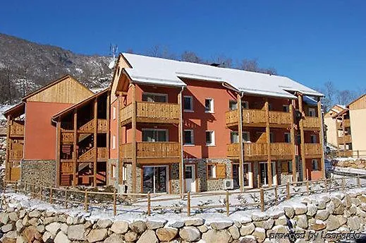 Residence De Tourisme Domaine De La Vallee D'Ax Ax-les-Thermes 3*,